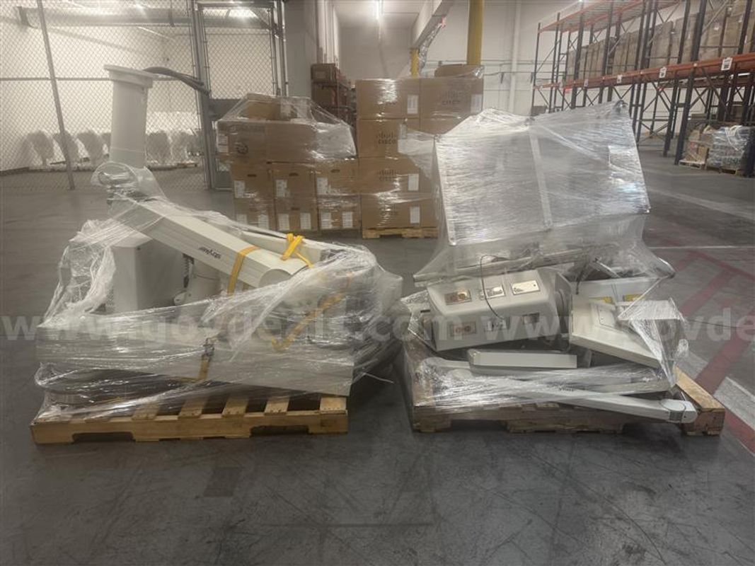LOT OF VARIOUS PARTS FROM STRYKER BOOM