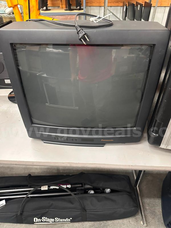 16.5" Panasonic Tube TV
