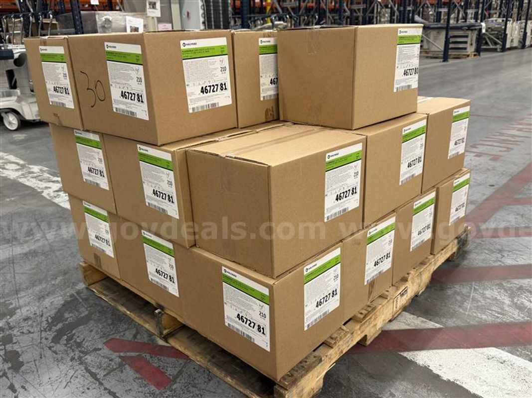 EXPIRED HALYARD 46727 FLUIDSHIELD N95 MASK, 30 CASES