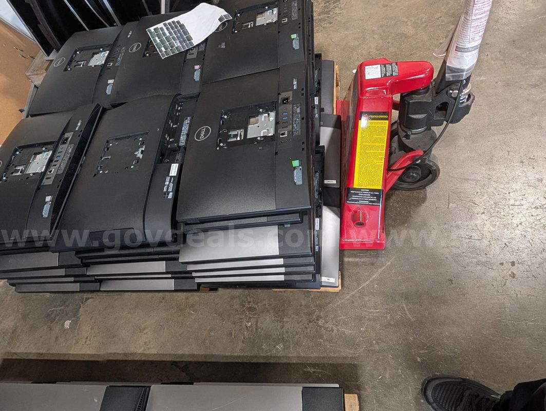 48 Dell All in one computers without stands & hard drives