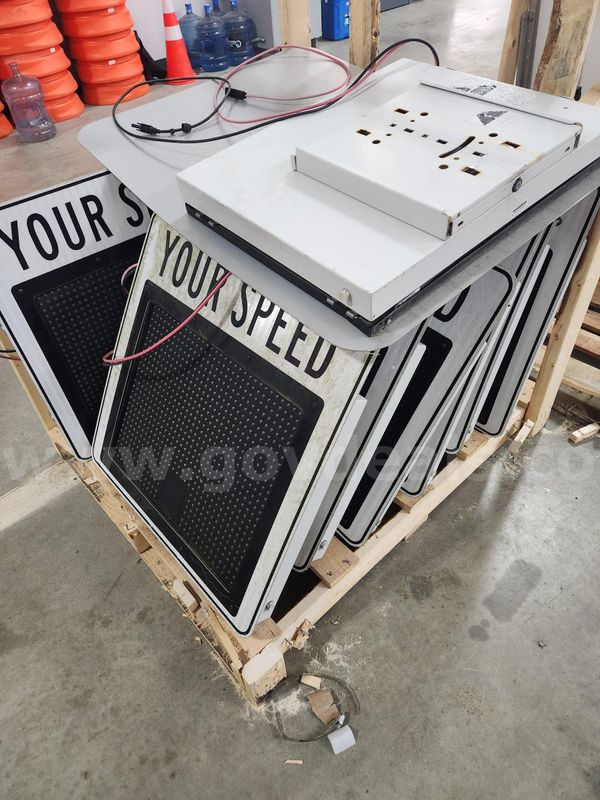 Digital speed limit signs and solar panels *Lot