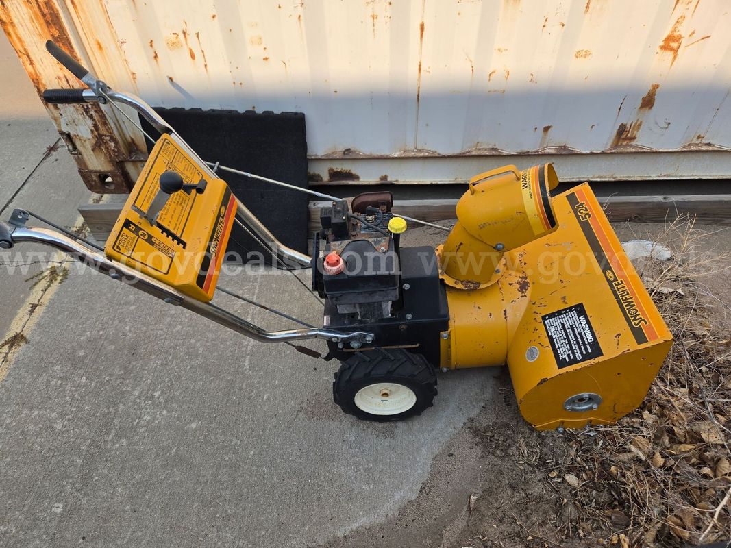 MTD Snowflite 5/24 Two-Stage Snow Blower – Condition Unknown