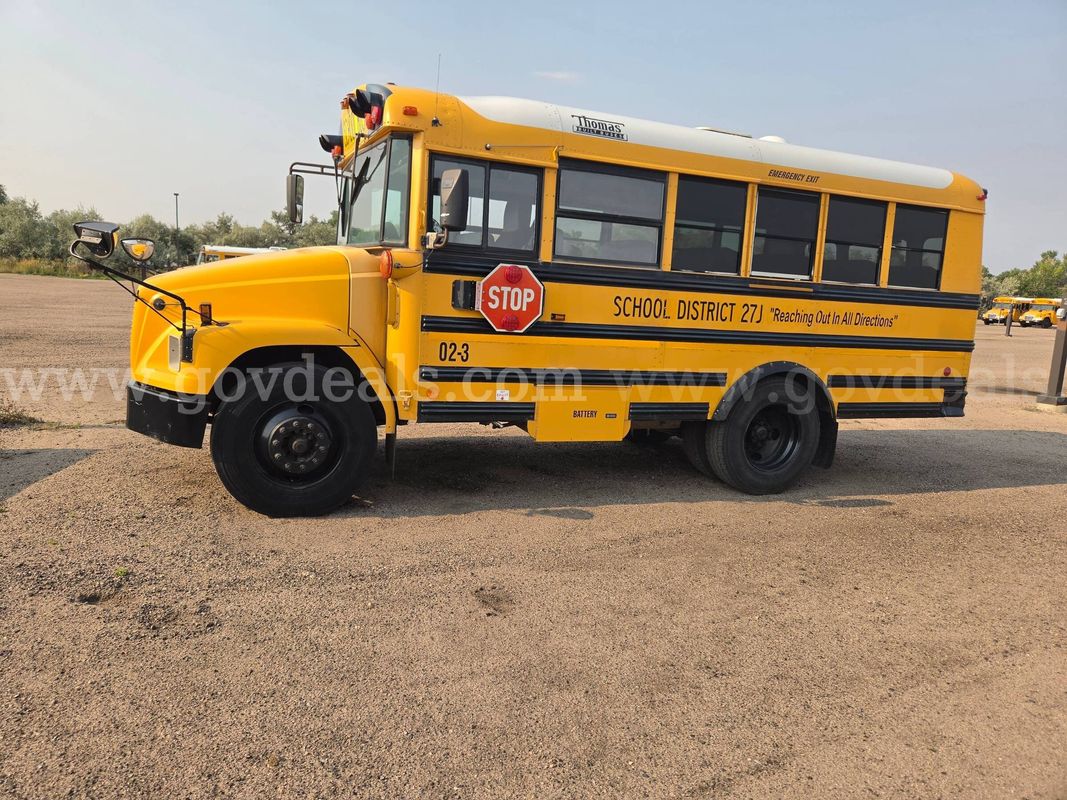2002 Freightliner FS-65 School Bus – 294,536 Miles