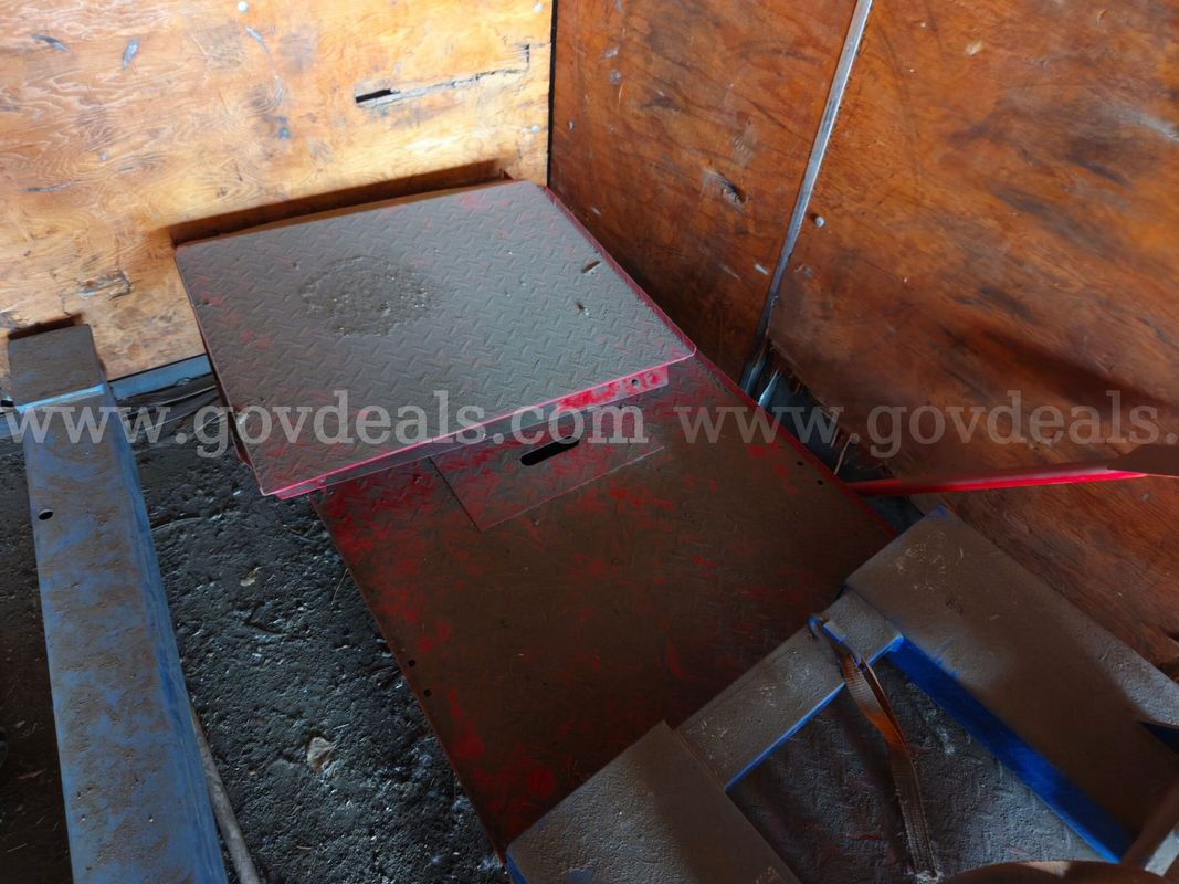 Lot of 2 Motorcycle / ATV Hydraulic Lift Tables