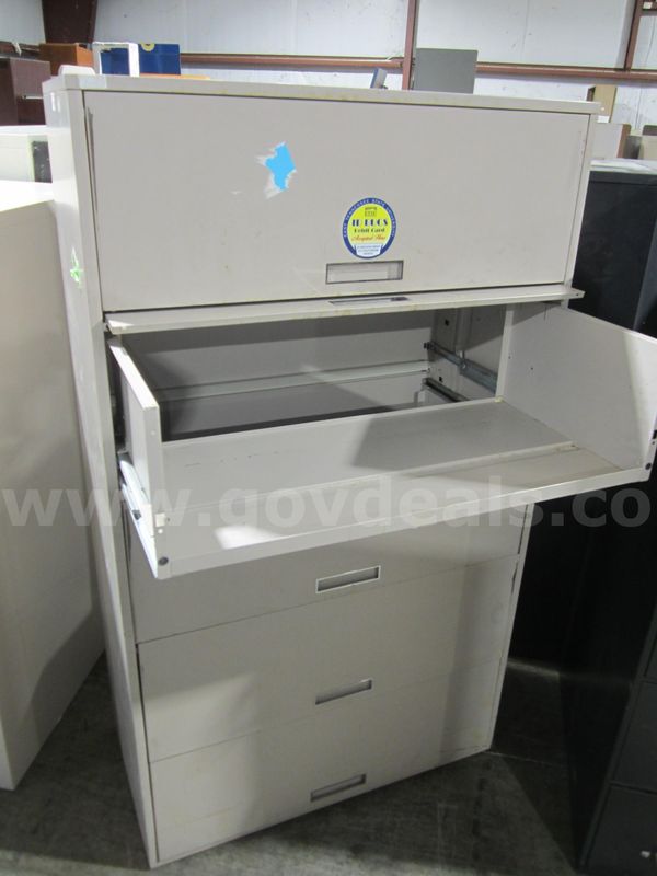 Lateral File Cabinet Lot 904