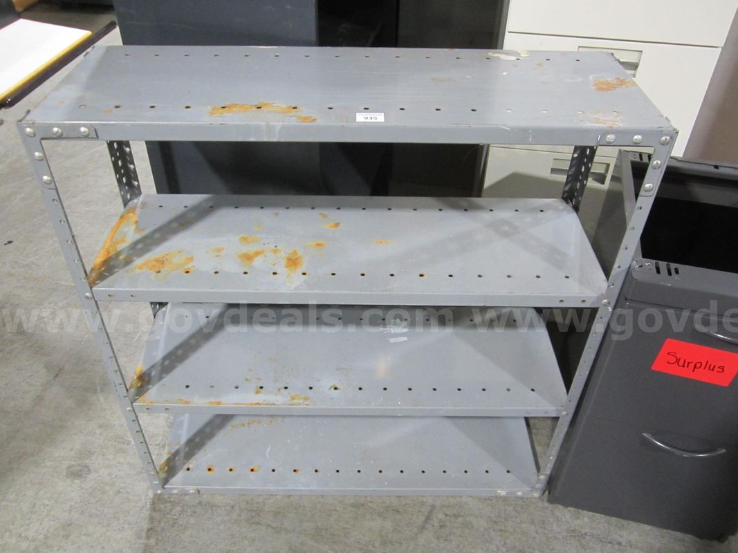 STORAGE SHELF LOT 935