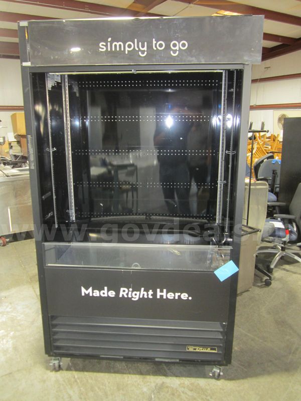 Commercial Open Front Cooler Lot 938