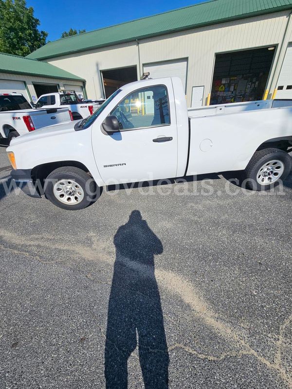 2010 GMC Sierra 1500 Pickup Truck