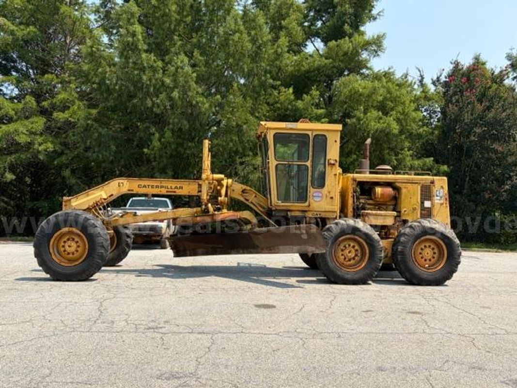 140G CAT Grader