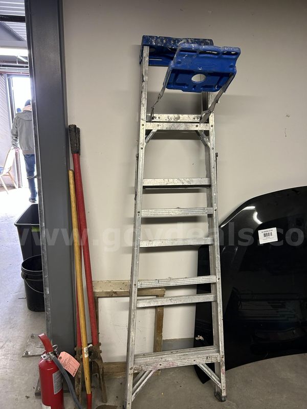 Used Ladders (8), Ladder Jacks (1) and Painters Scaffolding (1)