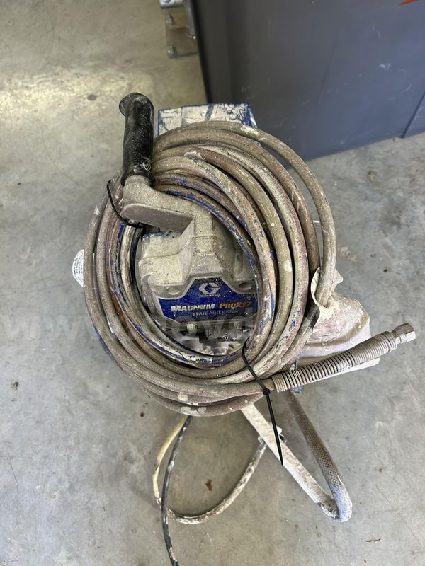 Used Paint Sprayers, Heaters, Shop Lights