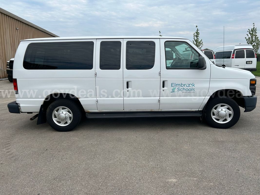 2011 Ford Econoline E-150 XL