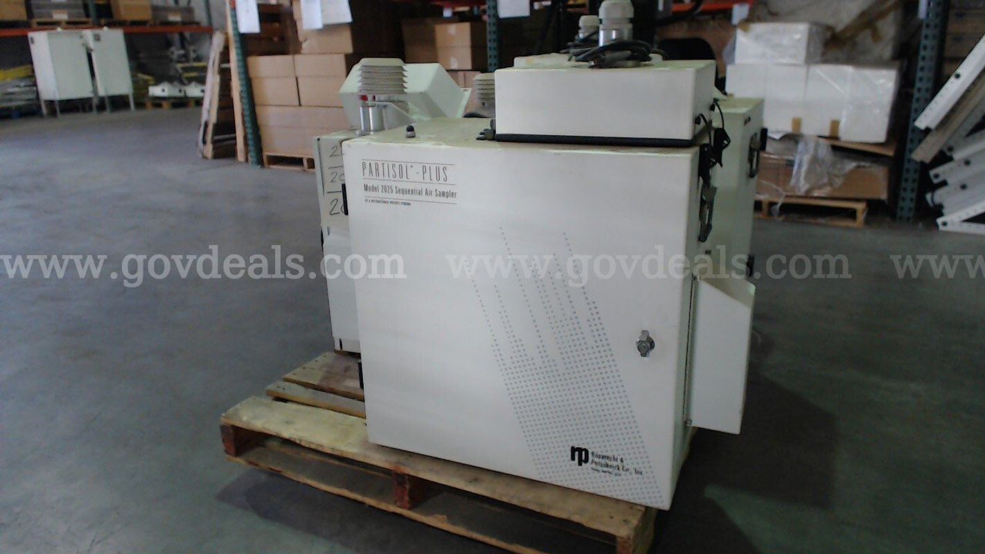 Mixed Air Monitoring Laboratory Equipments