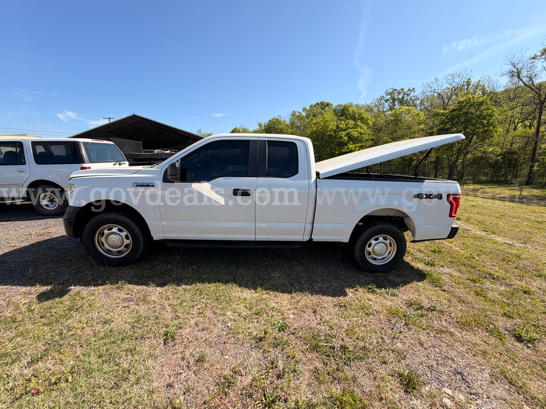 2016 Ford F-150 XL SuperCab 6.5-ft. Bed 4WD
