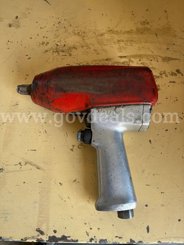 Used 1/2" pneumatic impact gun