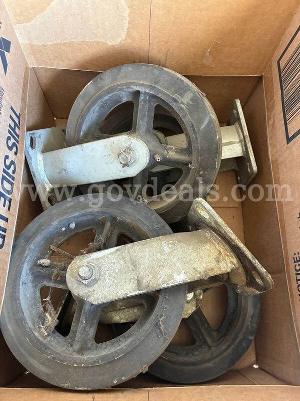 Box of 7 heavy duty casters