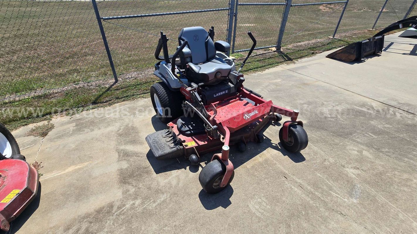 Exmark Lazer Z X-Series Zero-Turn Mower – 60" Cut