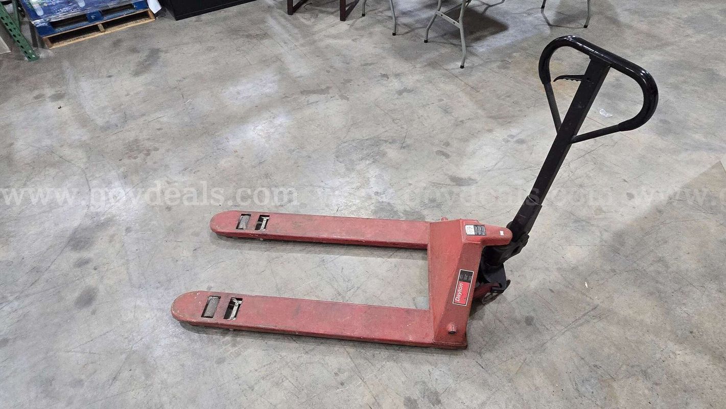 Dayton Hydraulic Pallet Jack