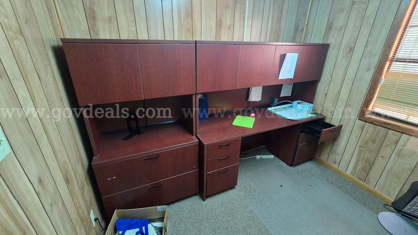2-Piece Wood Office Desk & Workstation with Hutch