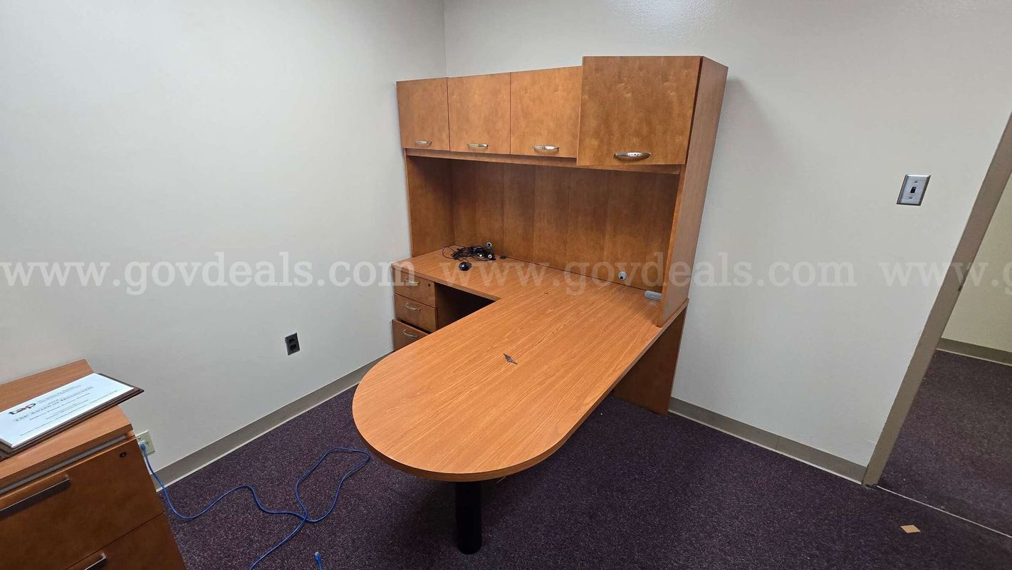 Executive Office Furniture Set – Desk, Hutch & Filing/Storage Cabinet