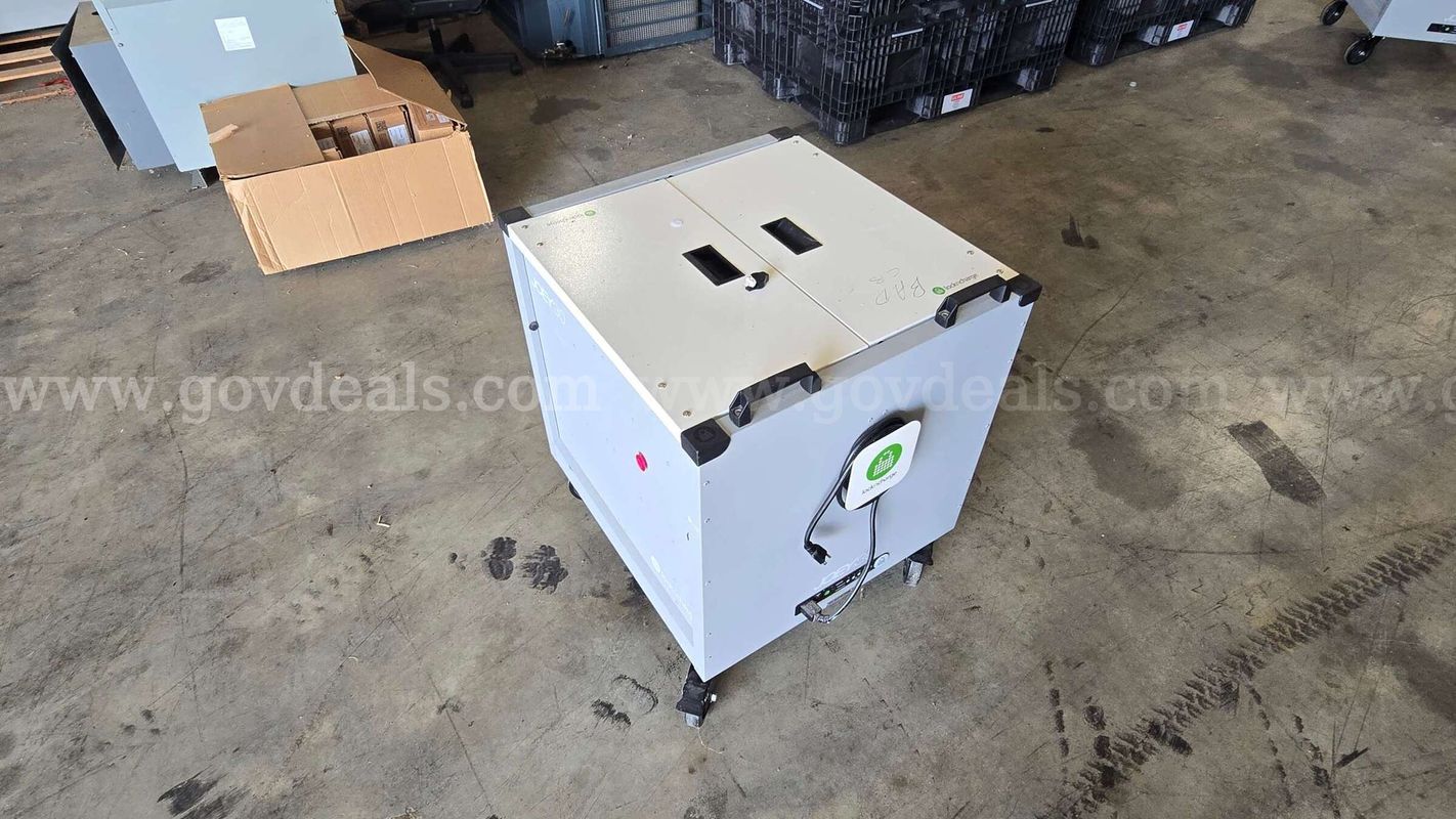 Lot of 5 LocknCharge Joey 30 Mobile Charging & Storage Carts