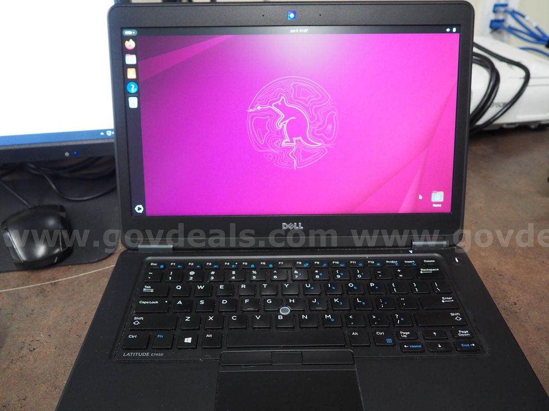 Working Dell Latitude E7450 14" Laptop with i5-5300U x 4 processor, 8GB RAM, 256GB SSD, AC Adapter, Webcam, WiFi, BT