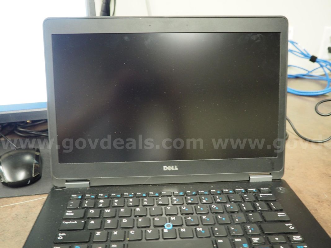 Working Dell Latitude E7470 14" Laptop with Backlit Keyboard, FOR SCRAP/PARTS