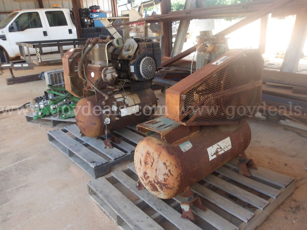 Lot of (2) Compressors