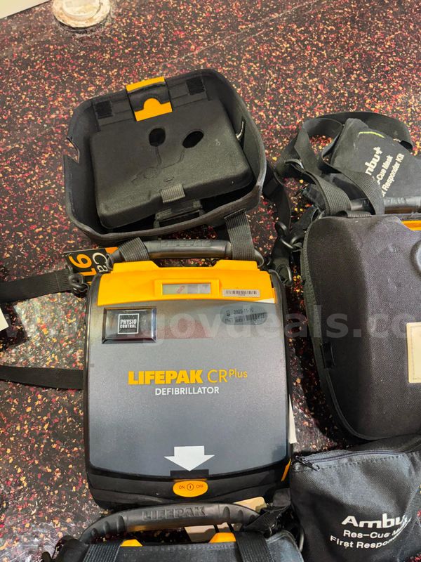 Lifepak Defibrillator LOT of 5