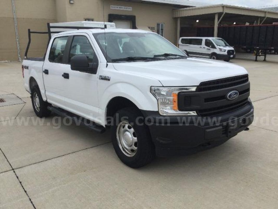 2018 Ford F-150 XL Supercrew 4WD Truck, 3.3L. Lic. #8808