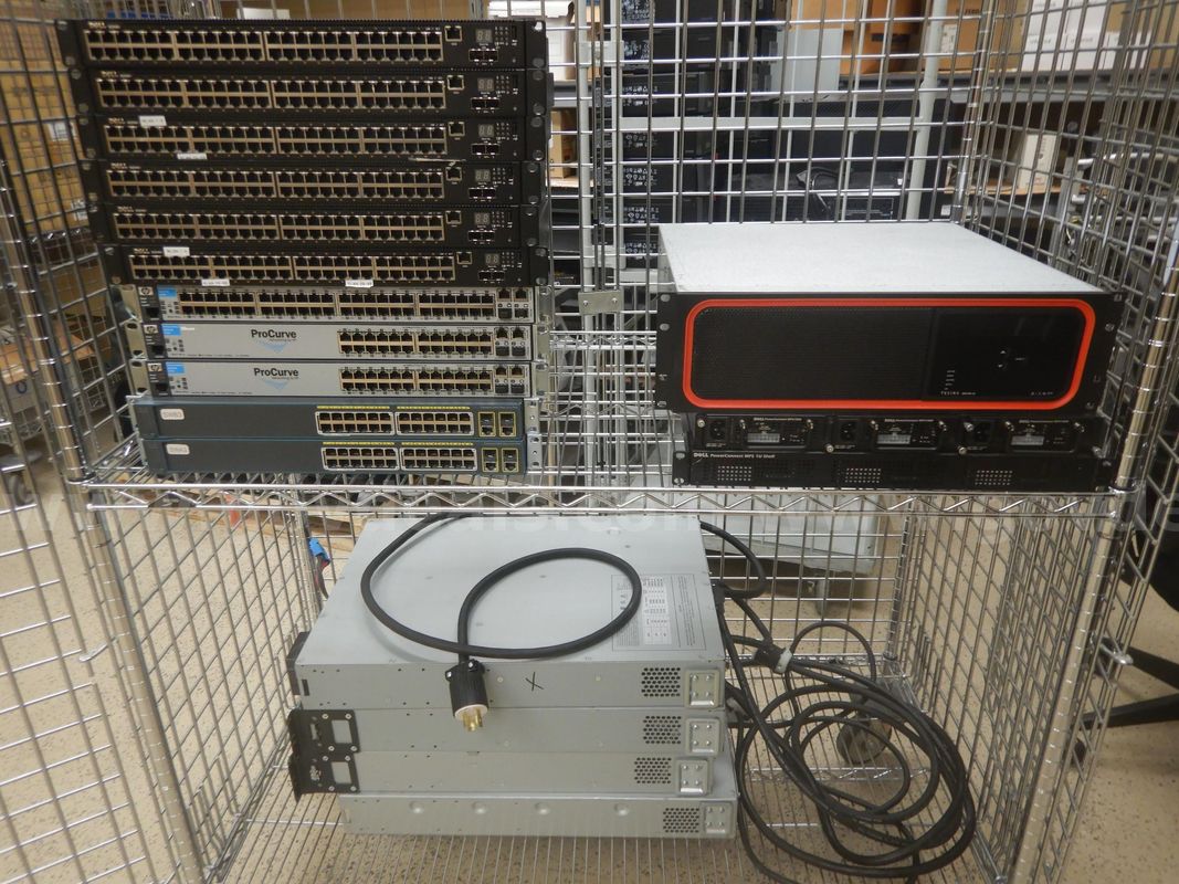 ****Lot Of Computer Servers ****