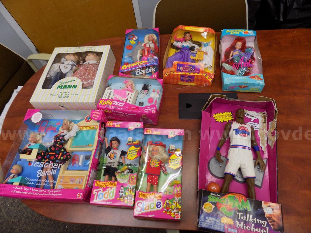 Lot #2: Vintage Collector Dolls