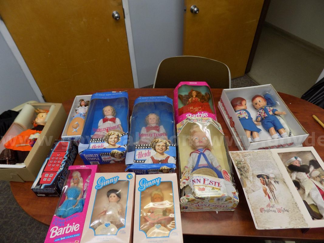 Lot #3: Vintage Collector Dolls