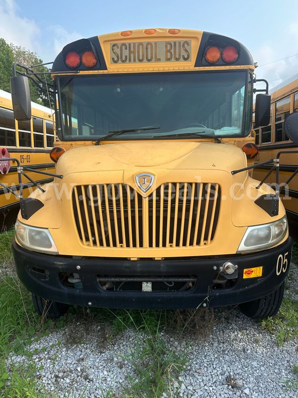 2006 INTERNATIONAL 4DR 66 PASSENGER SCHOOL BUS