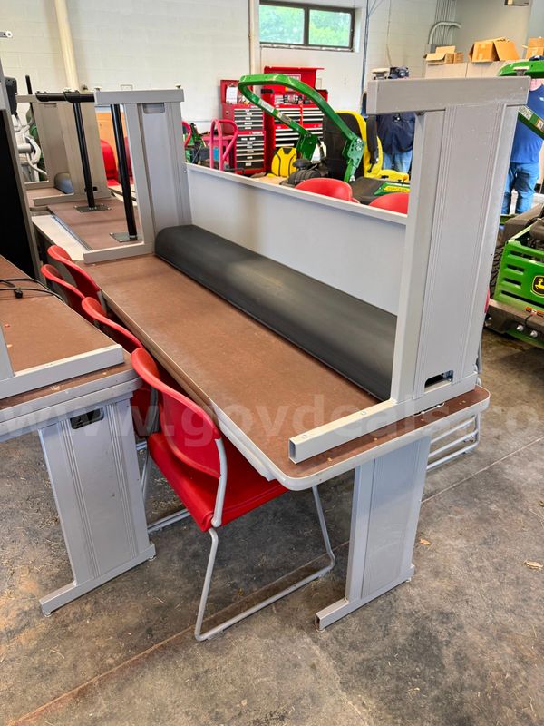 Lot of 9-12 tables
