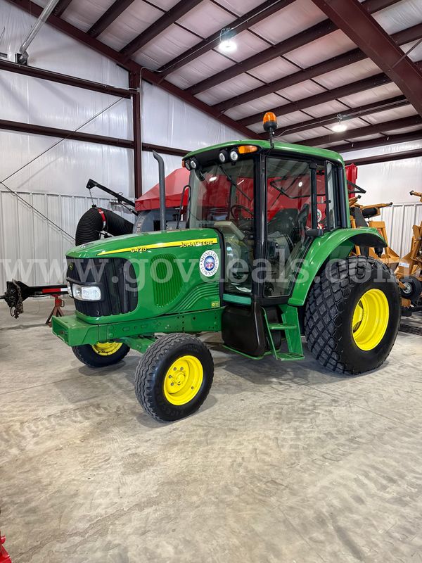 John Deere 6420