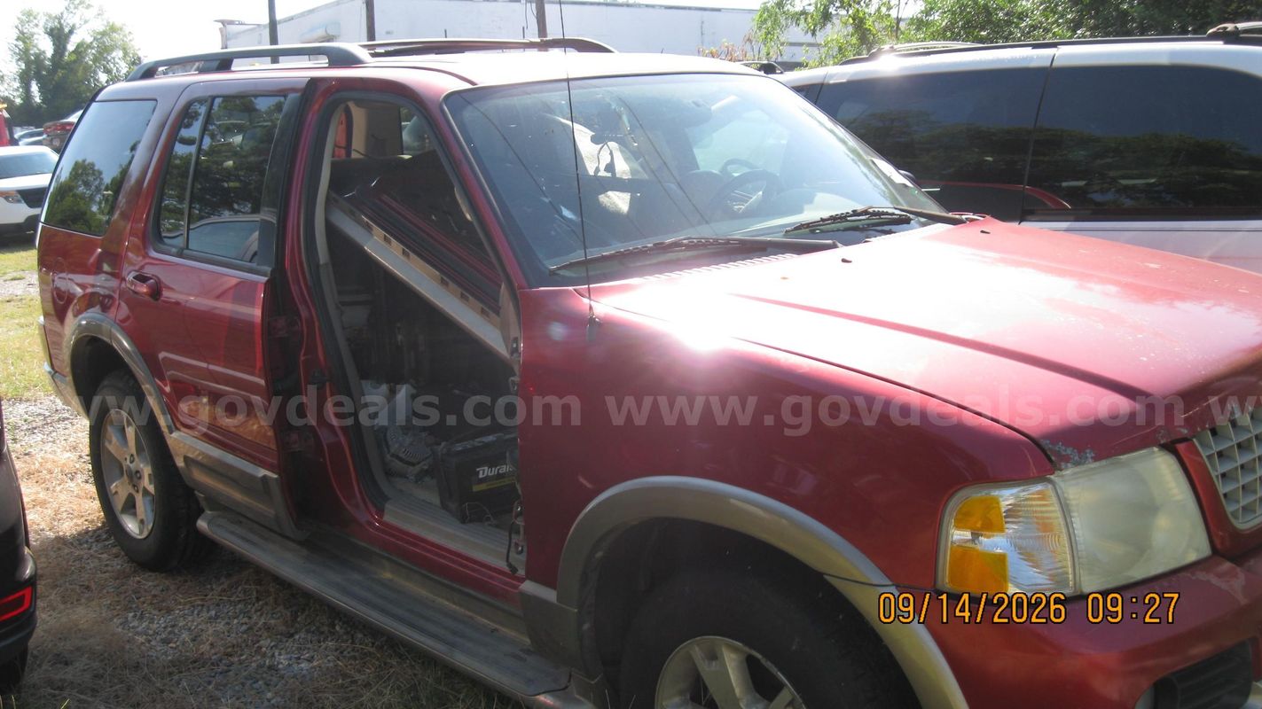 2004 Ford Explorer