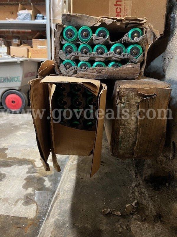 30 Fluorescent Tube Bulbs