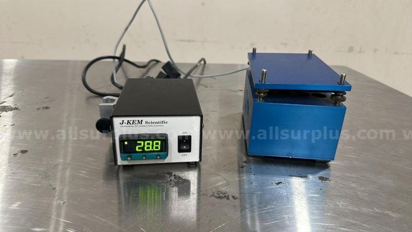 J-Kem Temperature Controller w/ Block Heater