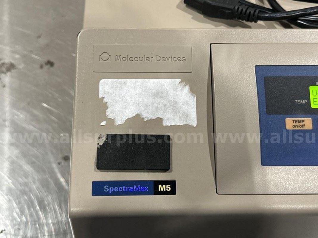 Molecular Devices SpectraMax M5 Multi-Mode Microplate Reader