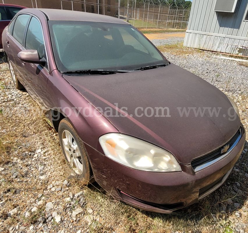 OFFSITE SALE - Lot of a 2007 Chevrolet Impala 4dr Sedan