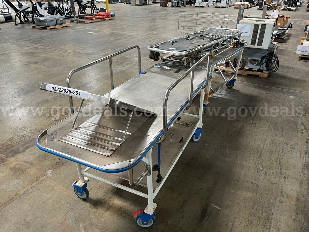 Lot of stretchers