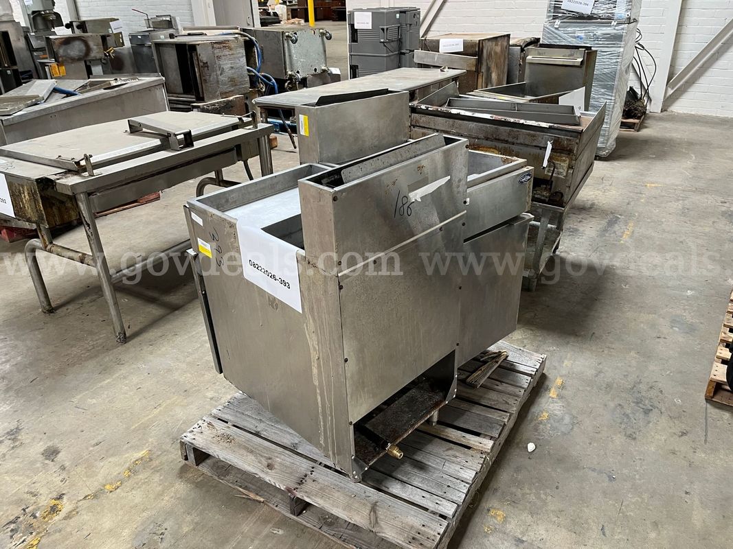Lot of deep fryers