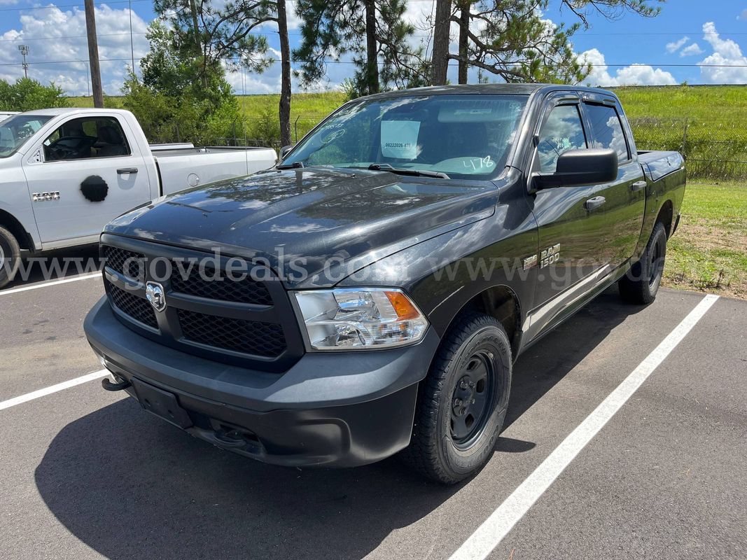 2017 Dodge Ram 1500 Crew Cab 4WD Truck