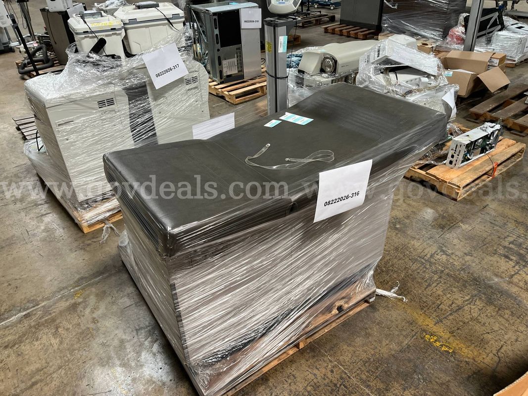 Lot of exam table