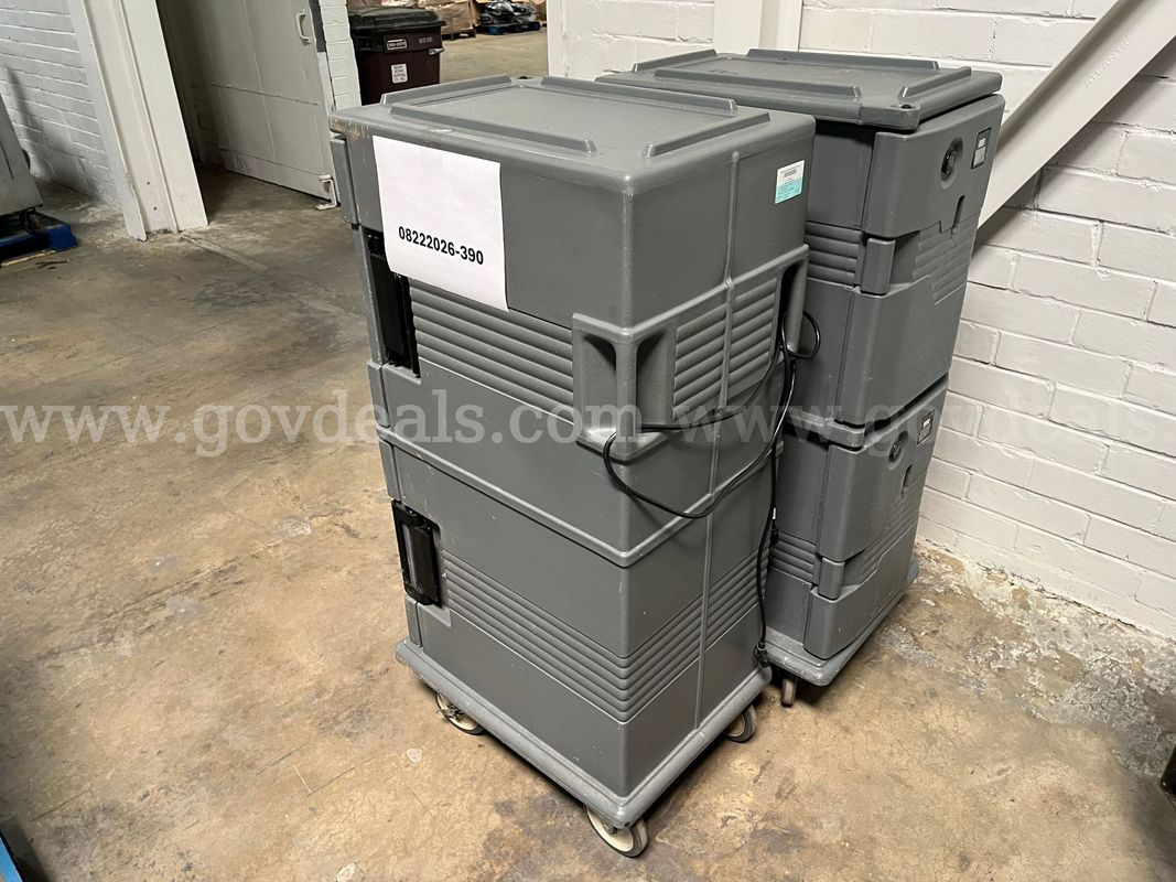 Lot of food warming carts