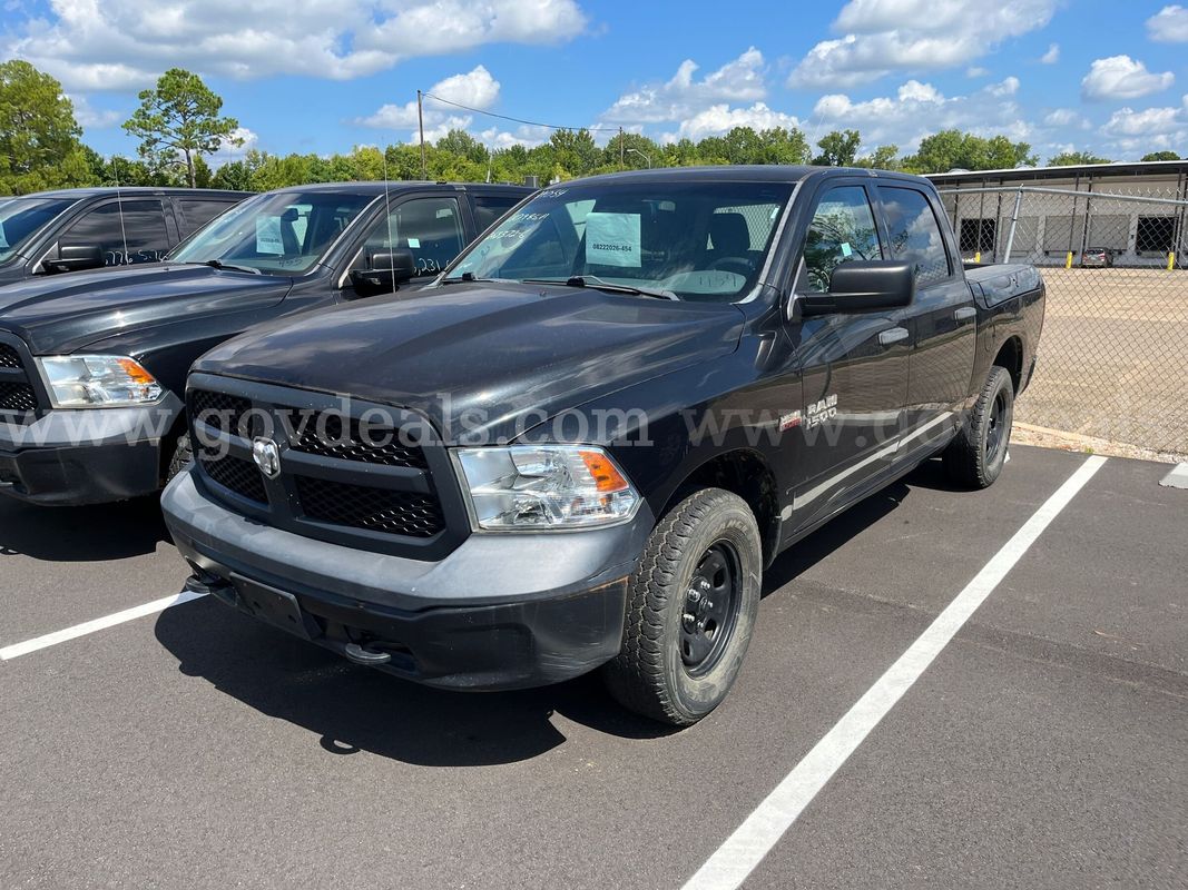 2015 Dodge Ram 1500 4WD Truck