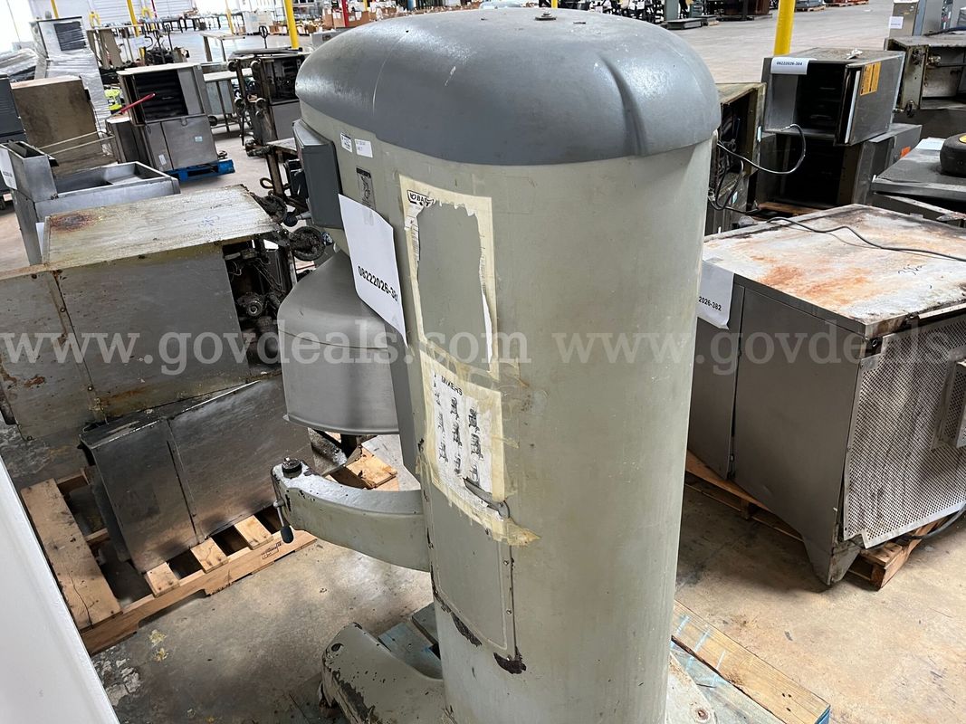 Lot of commercial food mixer