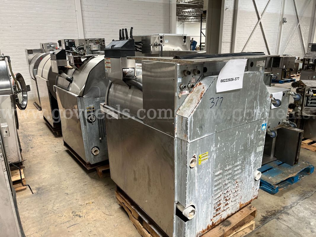 Lot of clothes washer