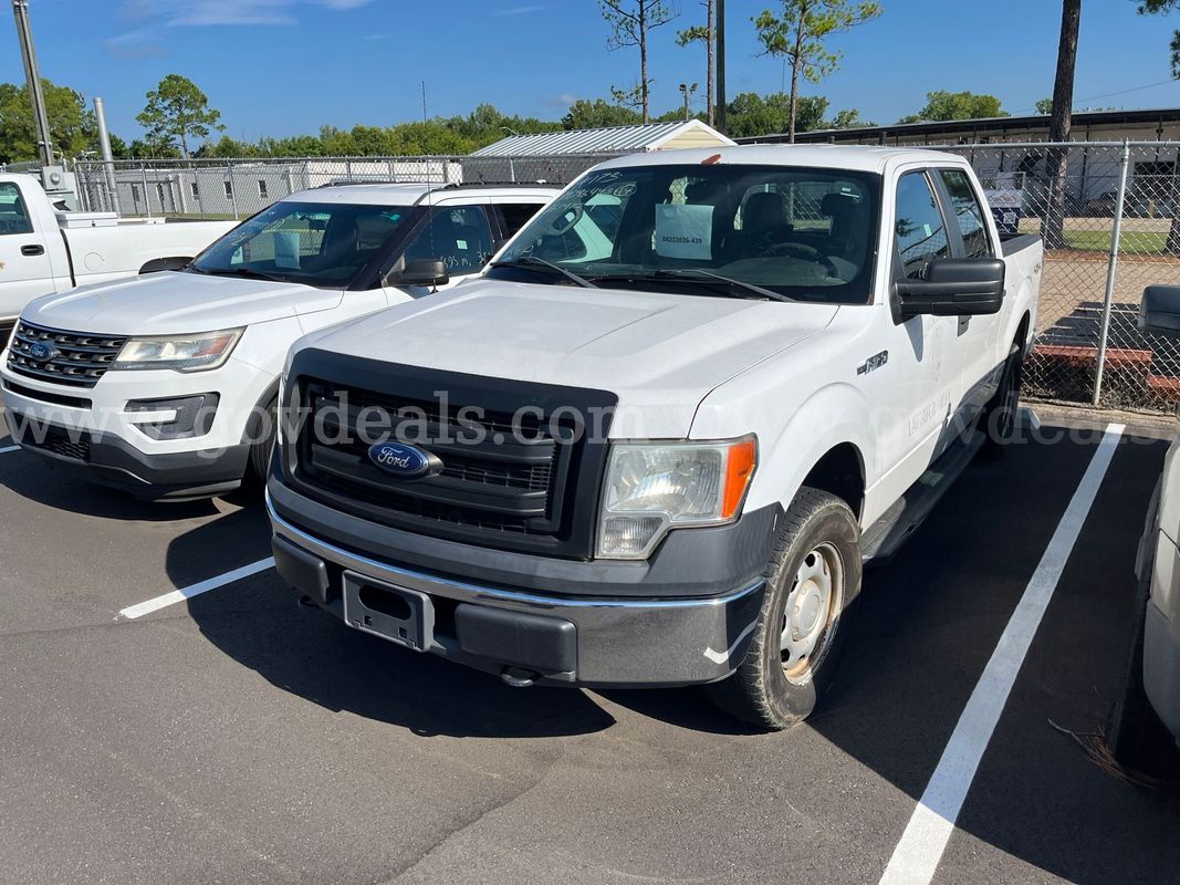 2014 Ford F150 XL Truck 4WD
